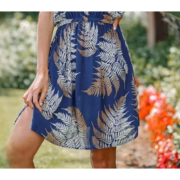 Leaf Pattern Swimsuit Coverup In Blue Size S, M And L - Picture 5 of 6